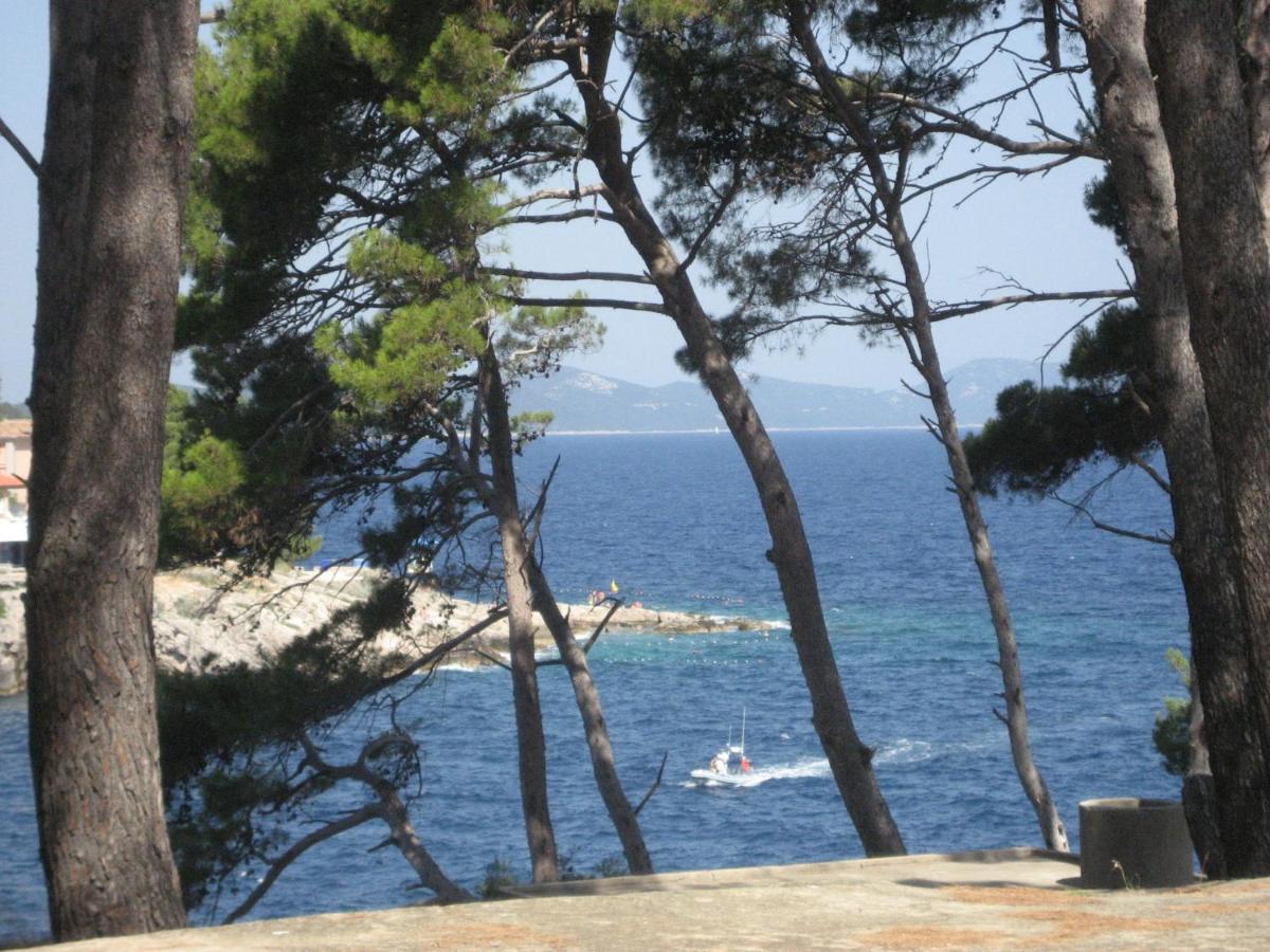 Apartments Veli Lošinj Exteriör bild